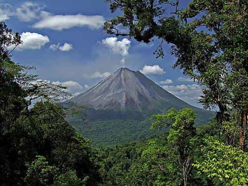 arenal volcano nature and hot springs tour