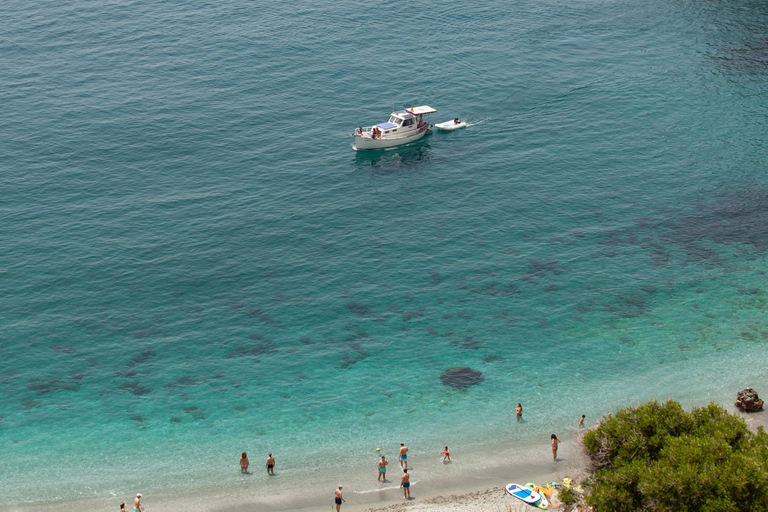 Granada - Calahonda: esperienza di escursione in barca sulla costa tropicaleMotril: Escursione in barca lungo la costa tropicale