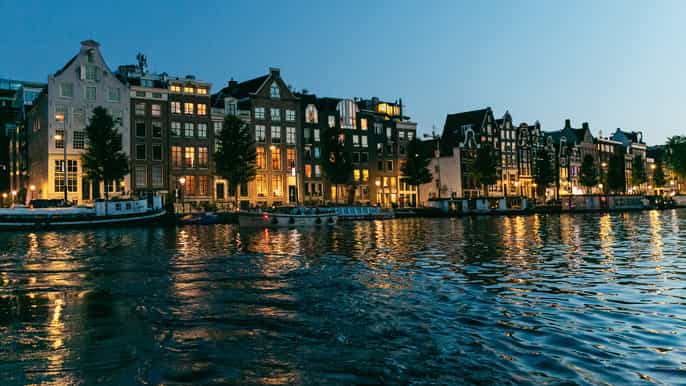 Ámsterdam: crucero nocturno por los canales