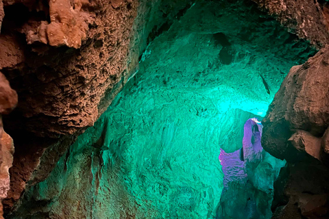 Alicante: Canelobre Caves and Guadalest Castle Private Tour
