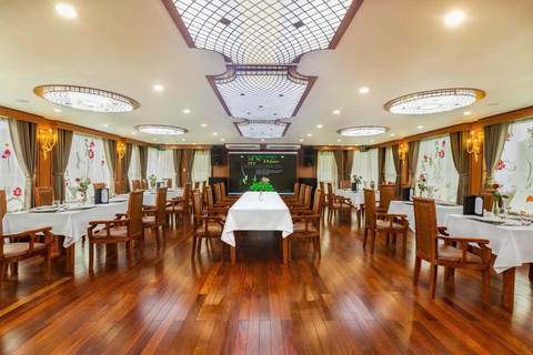 Hanoi/Port : 2-Day Ha Long & Lan Ha Bay on Luxury Cruises Limousine Bus from Hanoi to Ha Long