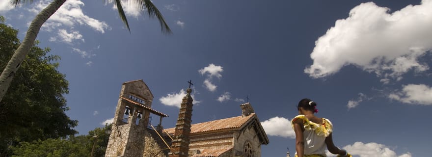 Excursion d'une journée à Altos de Chavón et shopping à La Romana
