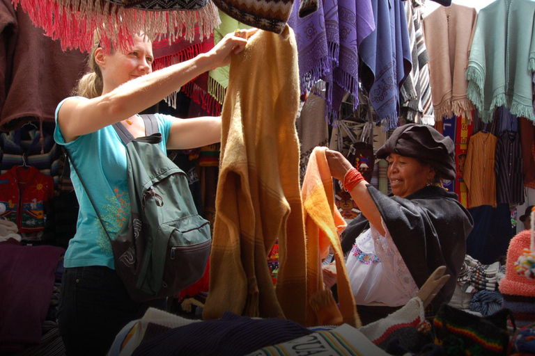 Quito: Otavalo, Cotacachi & Cuicocha Private Day Tour