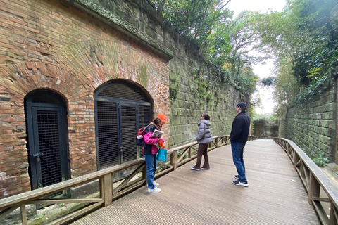 Yokosuka: Boat Trip to Natural Island and Naval Port Cruise