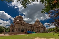 Kolkata, Tour de visibilité du monde spirituel de Kolkata - Housity