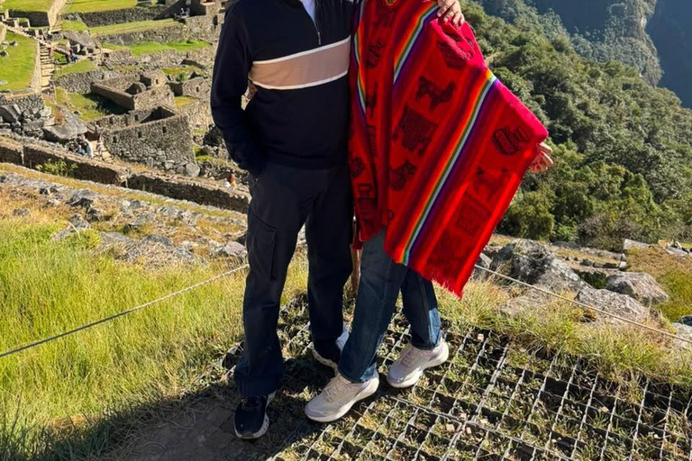 Machu Picchu Circuit 2: Classic Guided Tour & Bus Tickets Machu Picchu Circuit 2 Ticket with Shared Guide & Bus
