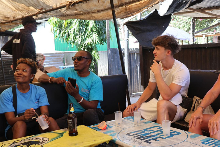 Diani : visite à pied du marché et de la cuisine de rue