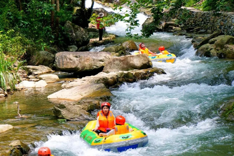 Guilin: Reed Flute Cave & Yangshuo Rafting Private Day Tour Guilin: Reed Flute Cave and Yangshuo Rafting No Tour Guide