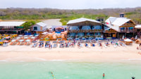 Daytour naar Playa Blanca met Piscina en Playa! - Housity