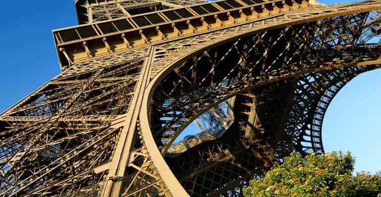 Paris: Direct Access Eiffel Tower Tour with Optional Summit | GetYourGuide