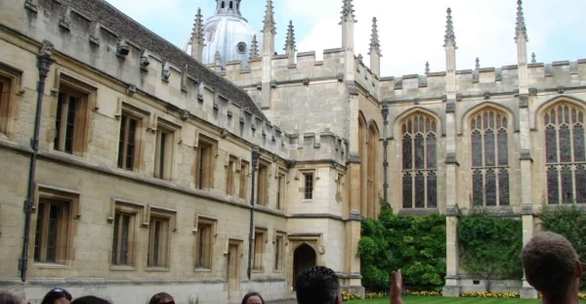 Oxford: University and City Walking Tour