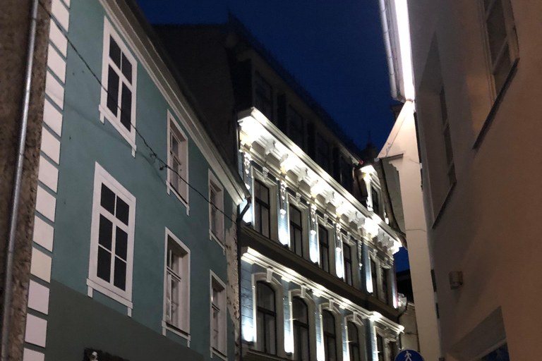 Riga Old Town, C Market & Art Nouveau Guided Walking Tour