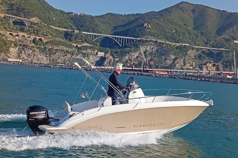 Amalfi Coast Tour: Discover Amalfi and Positano SELVA MARINE (40 hp, 6 m)