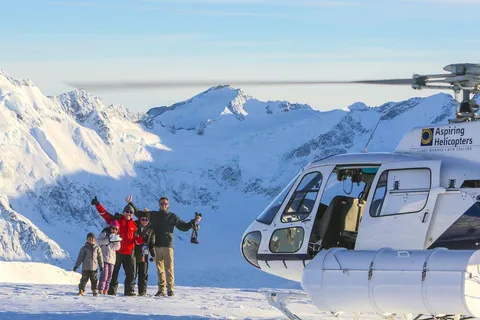 Wanaka: Volo panoramico in elicottero con esperienza sui ghiacciai