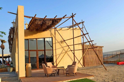 Doha: Guided Tour in Qatari Style at Al Majles Resort