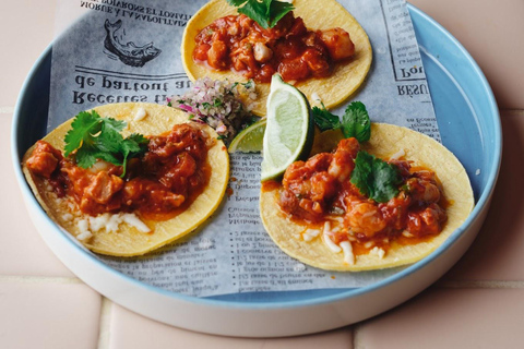 VIEUX MONTRÉAL : COURS DE DANSE LATINE ET CUISINE MEXICAINE AUTHENTIQUE