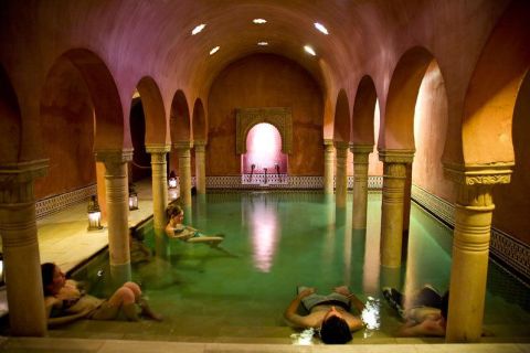 Granada: Alhambra Ticket and Arabian Bath Full-Day Tour