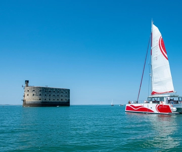 Boyardville : Fort Boyard by sail (1h30)