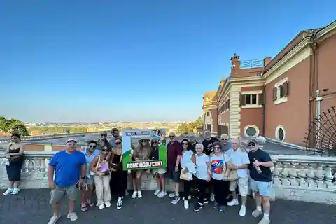 Roma: Tour semi-privato della Via Appia e delle Catacombe in Golf Cart