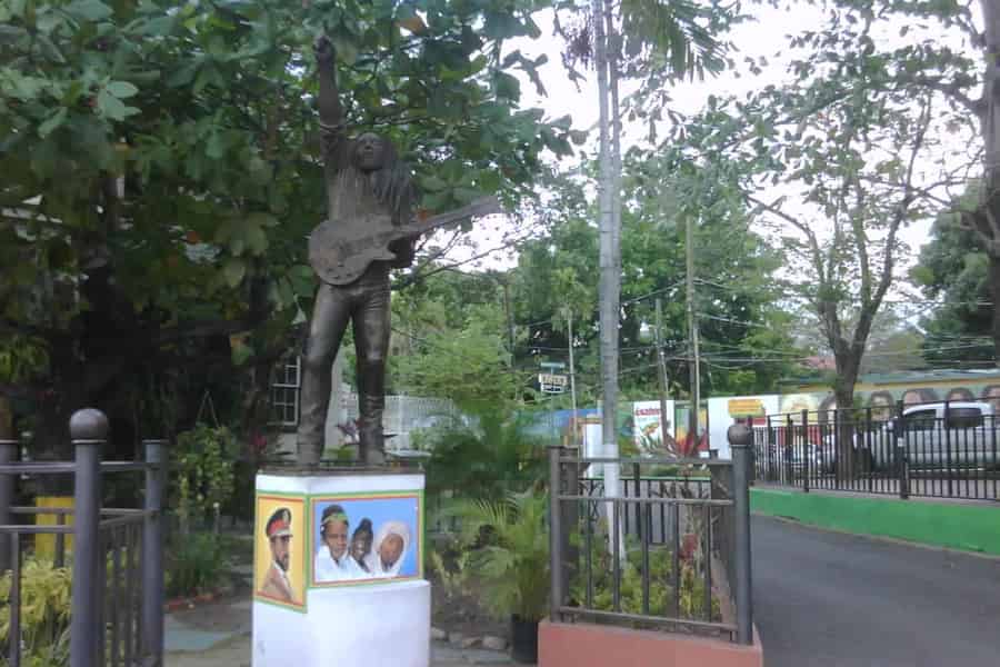 Kingston: Geschichte der jamaikanischen Musik Tour inklusive Eintrittsgelder. Foto: GetYourGuide Kingston: Geschichte der jamaikanischen Musik Tour inklusive Eintrittsgelder. Foto: GetYourGuide