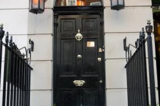 London: Sherlock Holmes Tour by Black Cab