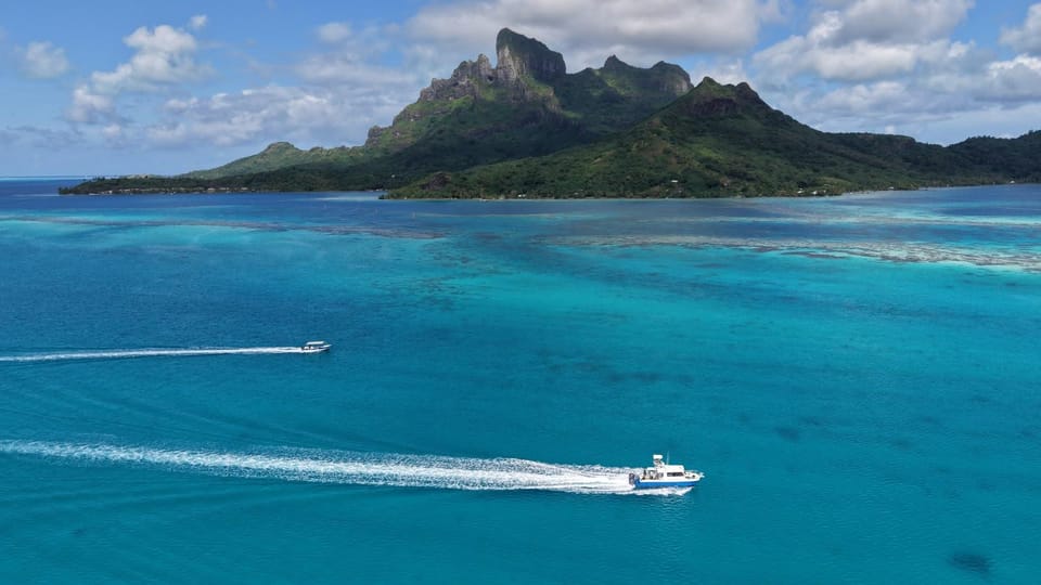 Bora Bora : Sortie de pêche privée en Catamaran Kevlacat "Tara Viti"