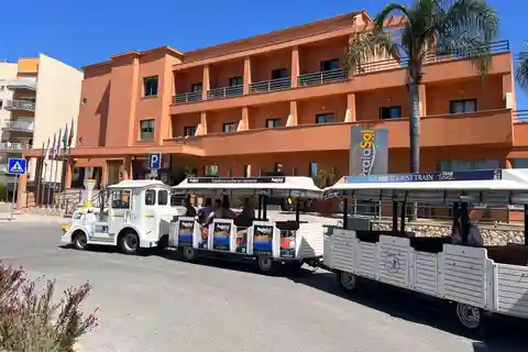 Treno turistico di Quarteira - Tour della città lungo 45 minuti