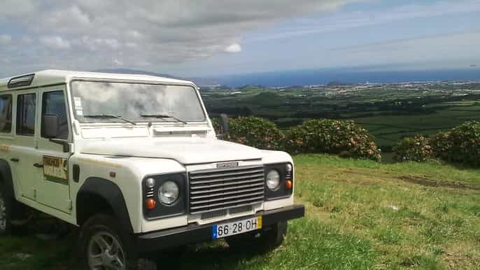 sete cidades azores 4x4 day tour from ponta delgada