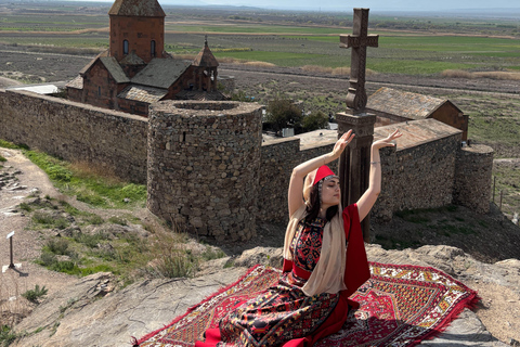 Private tour: Khor Virap & Armenian Costume Photoshoot Private tour without guide