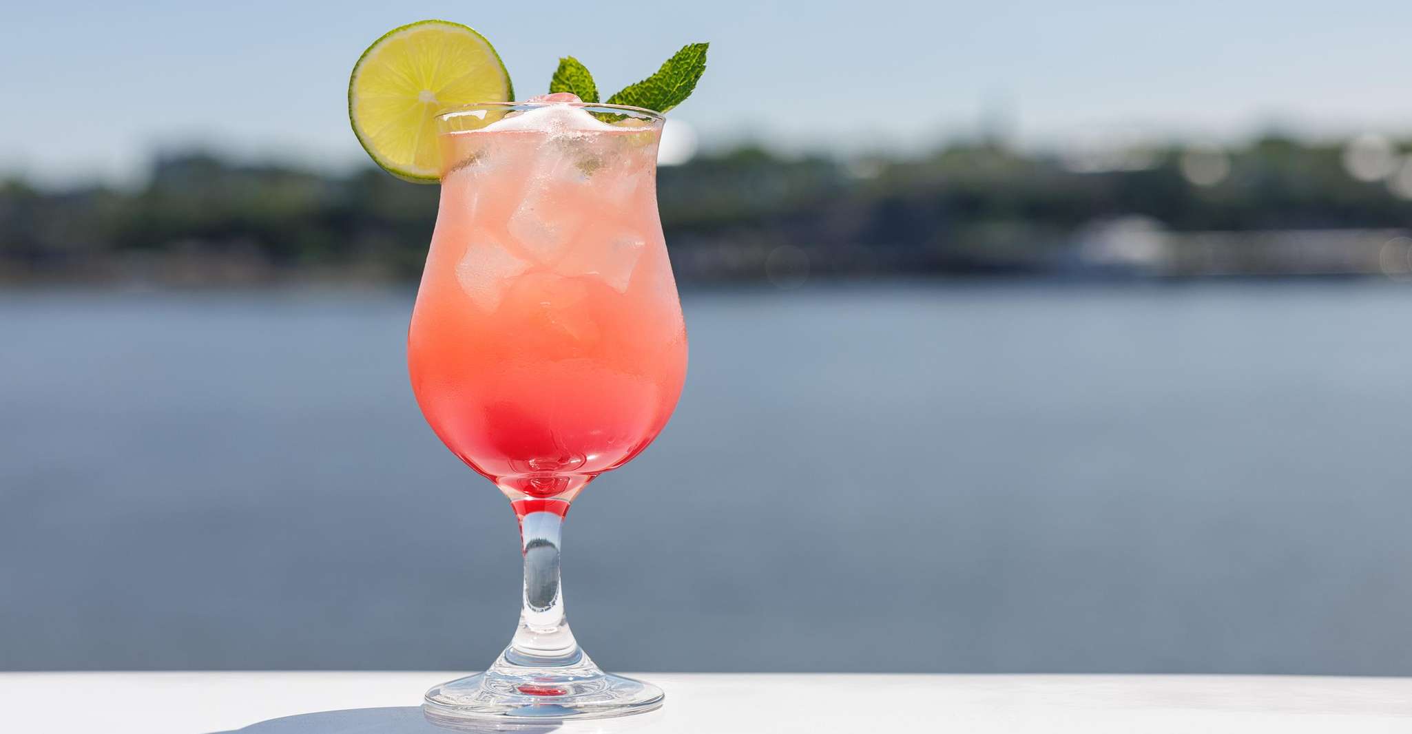 Montreal: Québec City, Montmorency Falls Tour & River Cruise photo 8