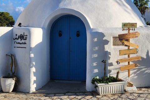 HoumetSouk: Tempo livre no mercado e chá de menta no famoso El FondoukHoumetSouk: Tempo Livre no Mercado e Chá de Hortelã no famoso El Fondouk