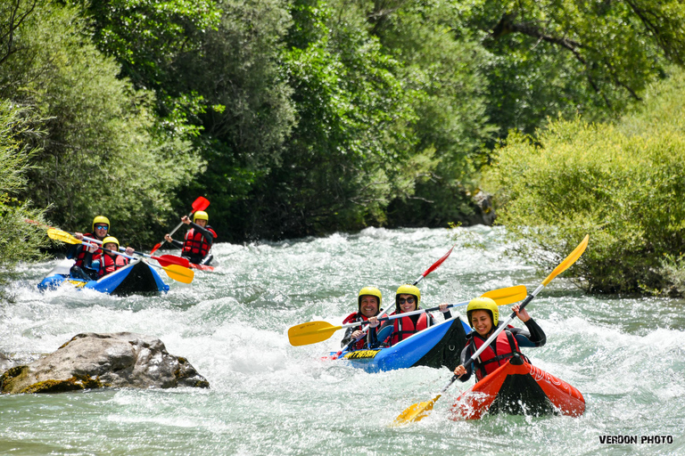 Verdon: Canoe Raft in the Gorges Canoe rafting in the Verdon Gorges