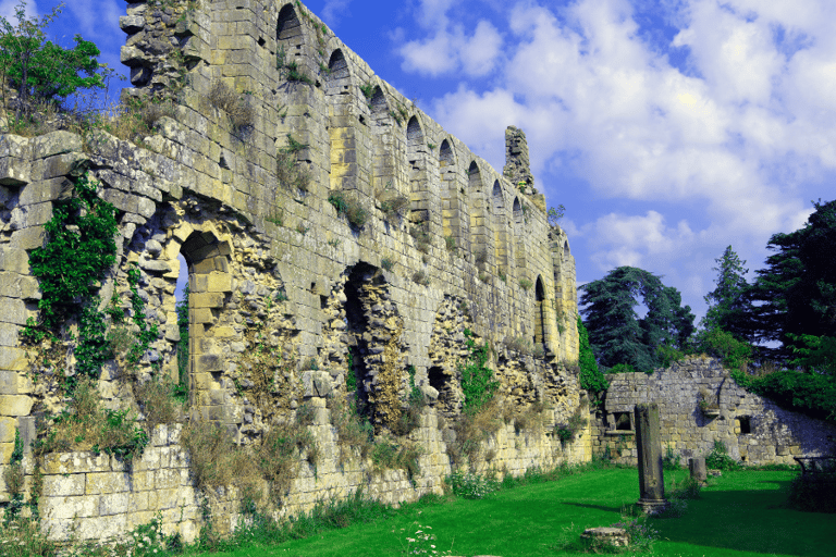 Recorrido en coche por el Parque Nacional de Yorkshire Dales con una APP