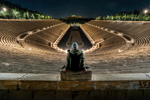 Atenas e Pireu: Tour noturno particular