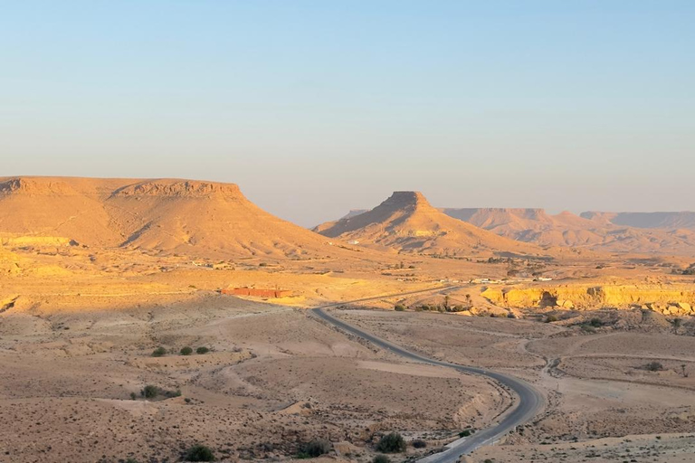 Djerba: Ksar Ghilane, Salt Lake, & Ksar Hadada