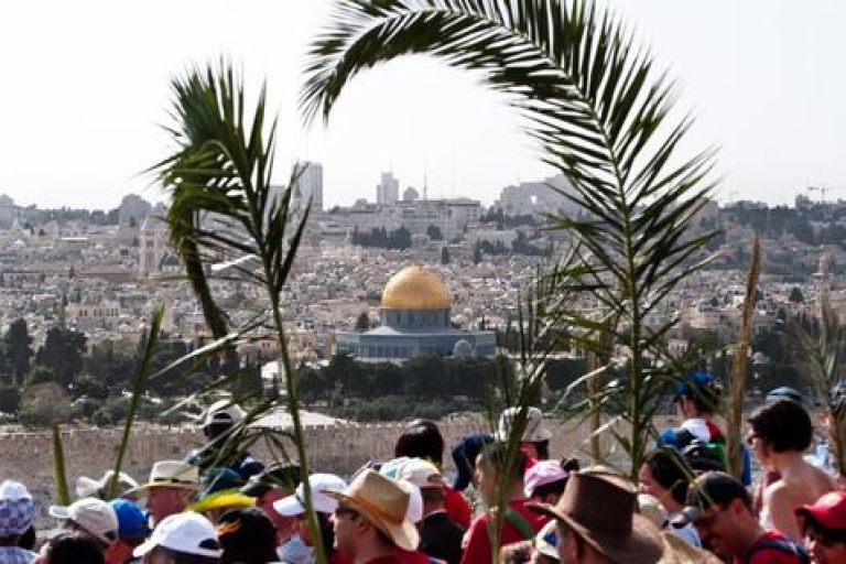 Full-Day Palm Sunday Procession from Jerusalem or Tel Aviv Full-Day Palm Sunday Procession from Tel Aviv