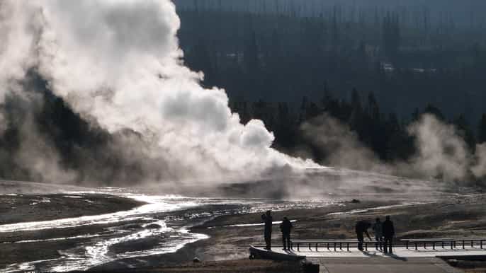 parque nacional de yellowstone tour de 2 días con comidas
