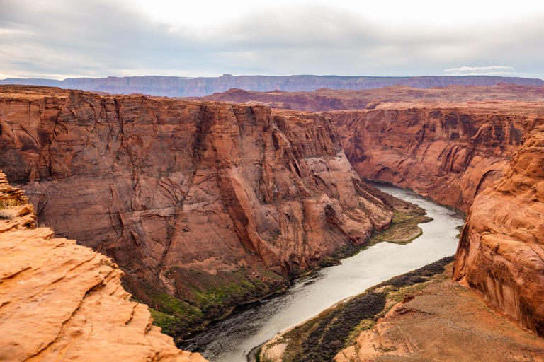 Las Vegas: Grand Canyon West Rim Private Van Tour