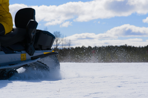 莱维：当地向导带领的2小时雪地摩托探险之旅利维：由当地向导带领的2小时雪地摩托探险之旅
