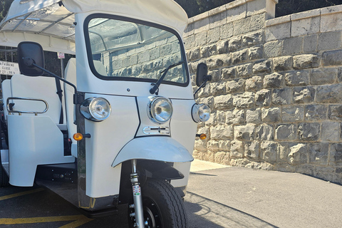 Split: Electric Tuk Tuk Ride with Local Stories