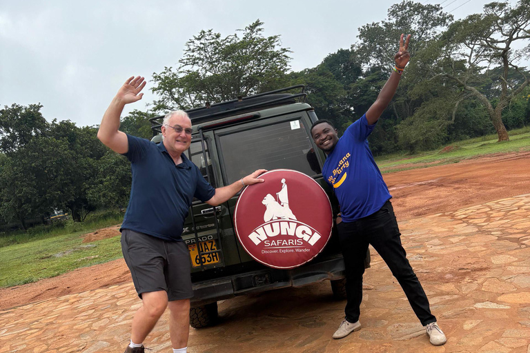 Kampala: 2-Day Best of Uganda Murchison Falls Safari Tour