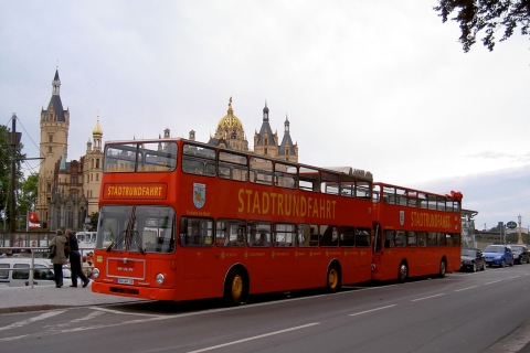 Schwerin: Wycieczka autobusowa hop-on hop-off Double-Decker Bus TourSchwerin: 2-dniowa wycieczka autobusowa Hop-On Hop-Off