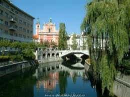 ljubljana private 2hour city walking tour