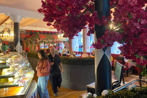 Manchester: Castlefield to Chinatown Food Tour & 7 Tastings