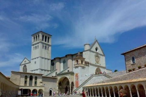 Tour panoramico di Spello e Assisi