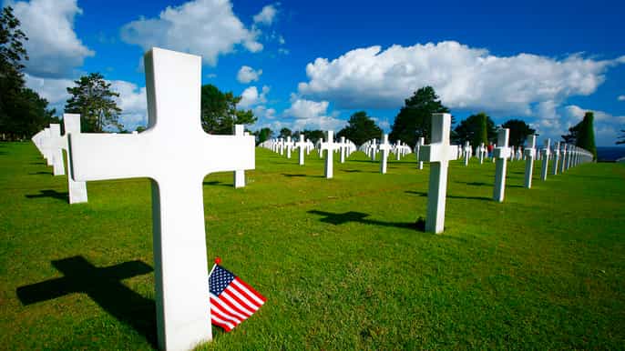 normandy dday landing beaches and museum guided tour