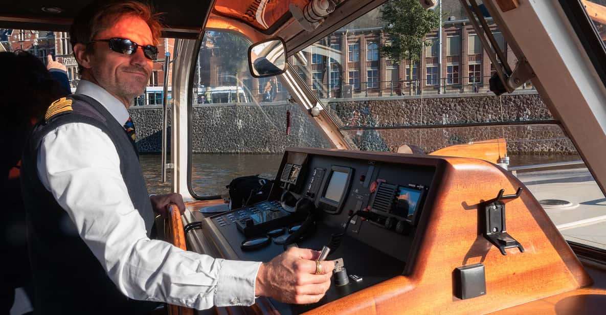 Afbeelding 12 van Amsterdam: luxe rondvaart van 75 minuten met commentaar