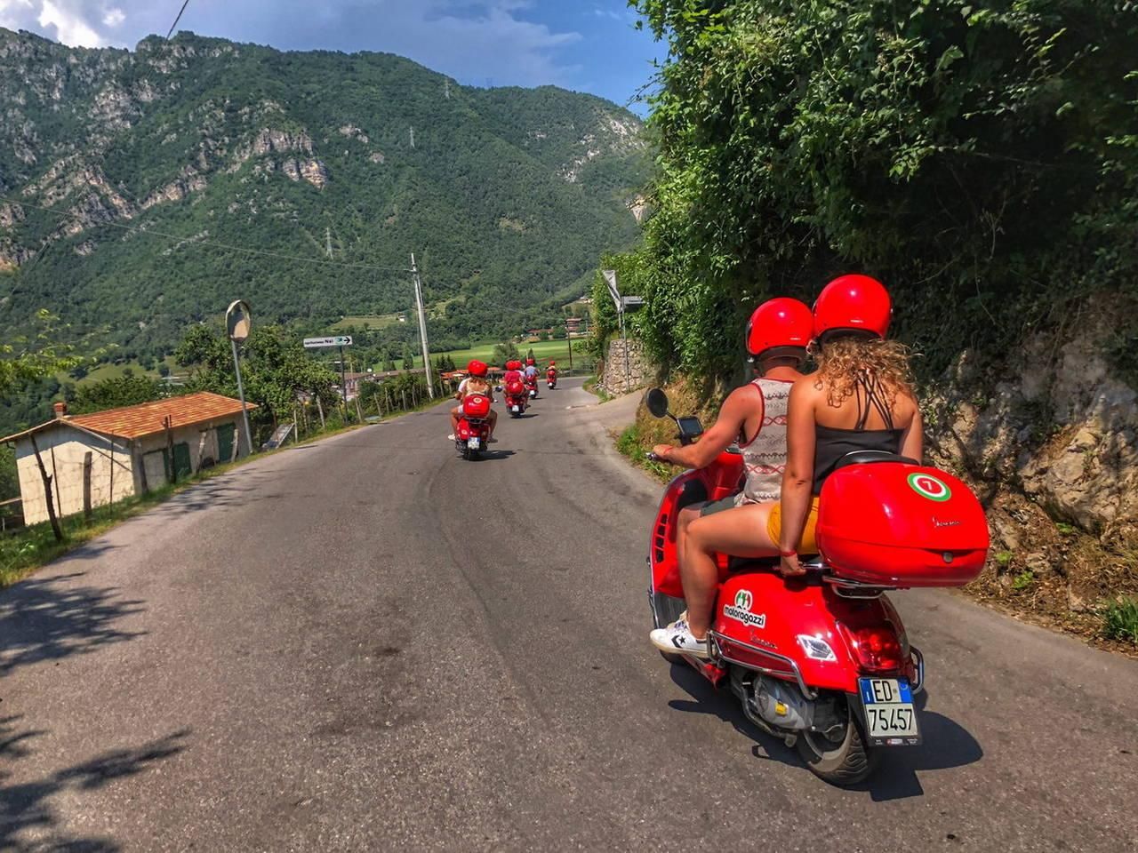 Riva del Garda: Vespa-Tour am Gardasee