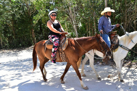 Cancun: Abenteuertour mit Pferderücken, Cenote, ATV, ZiplinesSingle ATV aus Tulum