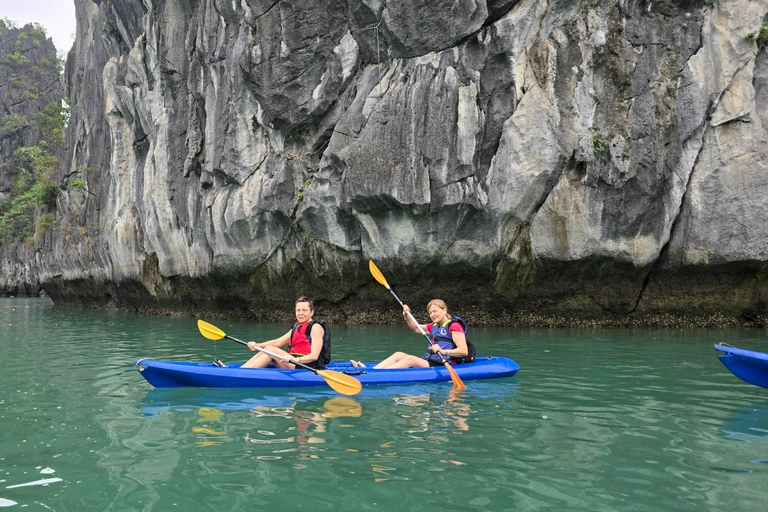 Au départ de Hanoi : Croisière 3D2N Ha Long &amp; Lan Ha Bay by Le Journey CruiseDépart de Hanoi à 8h00